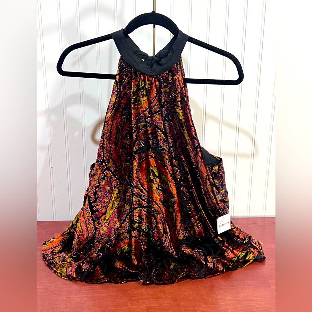 NWT Free People Velvet Printed Paisley Top Boho Mock Neck Burgundy Size Medium.